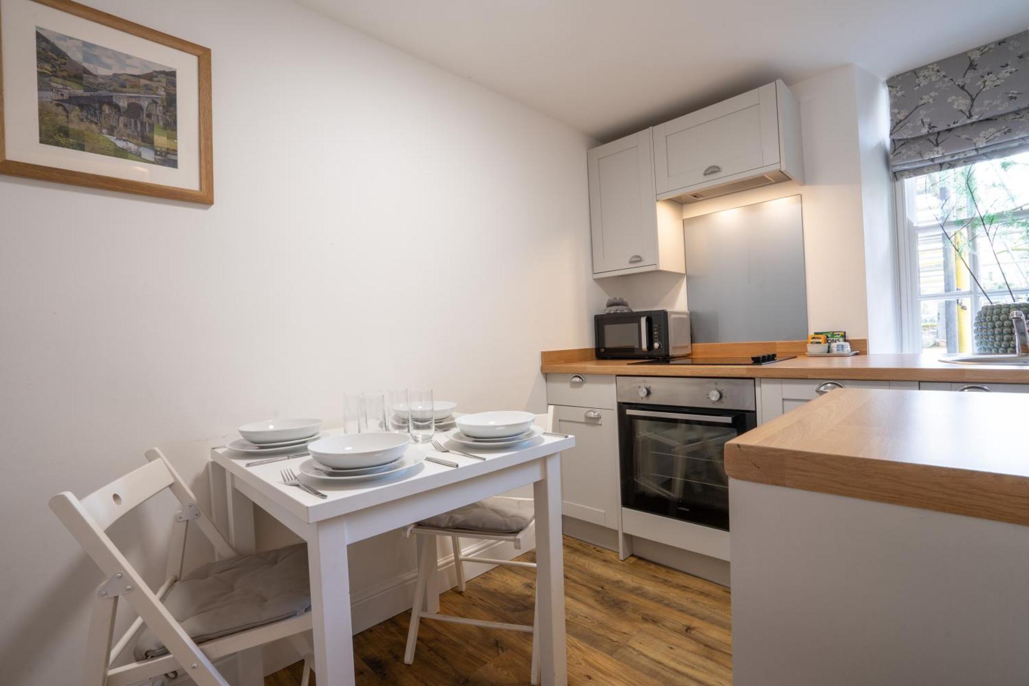 Hassop Station Apartment On The Monsal Trail Бэйквэлл Экстерьер фото